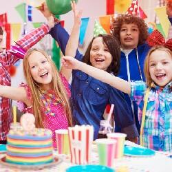 Zabawy na urodziny Wesołe pomysły na urodzinowe zabawy dla dzieci
