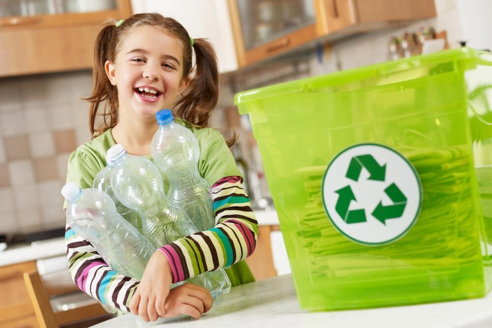Jak nauczyć dzieci szacunku do przyrody i zasad recyklingu? / Sposoby na przekazanie dzieciom zasad segregacji śmieci