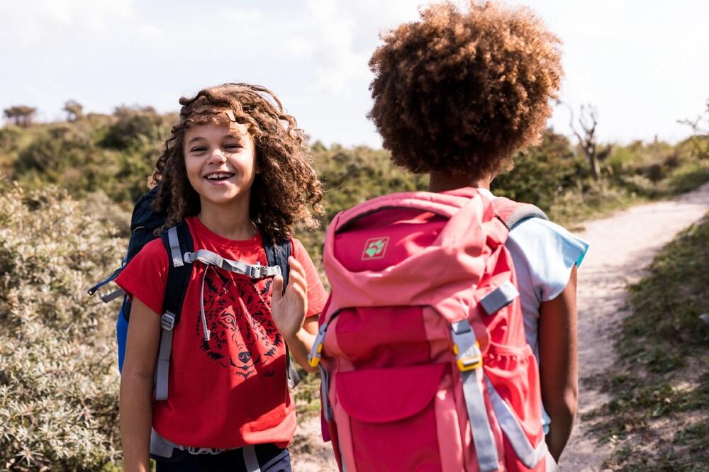 5 najlepszych plecaków dla dzieci w 2021 / Lista plecaków idealnych do szkoły