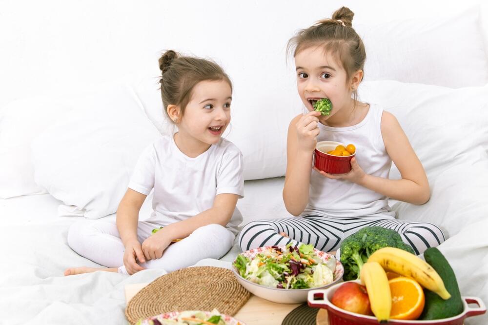 Zdrowe żywienie dzieci - na co zwracać uwagę? / Jak zachęcić dziecko do zdrowego żywienia?
