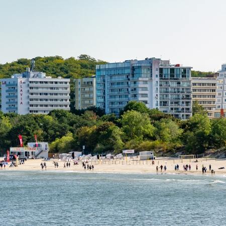 Wakacje nad morzem - czy warto zatrzymać się w Międzyzdrojach? 